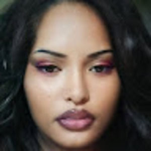 Meet your Posher, Odette